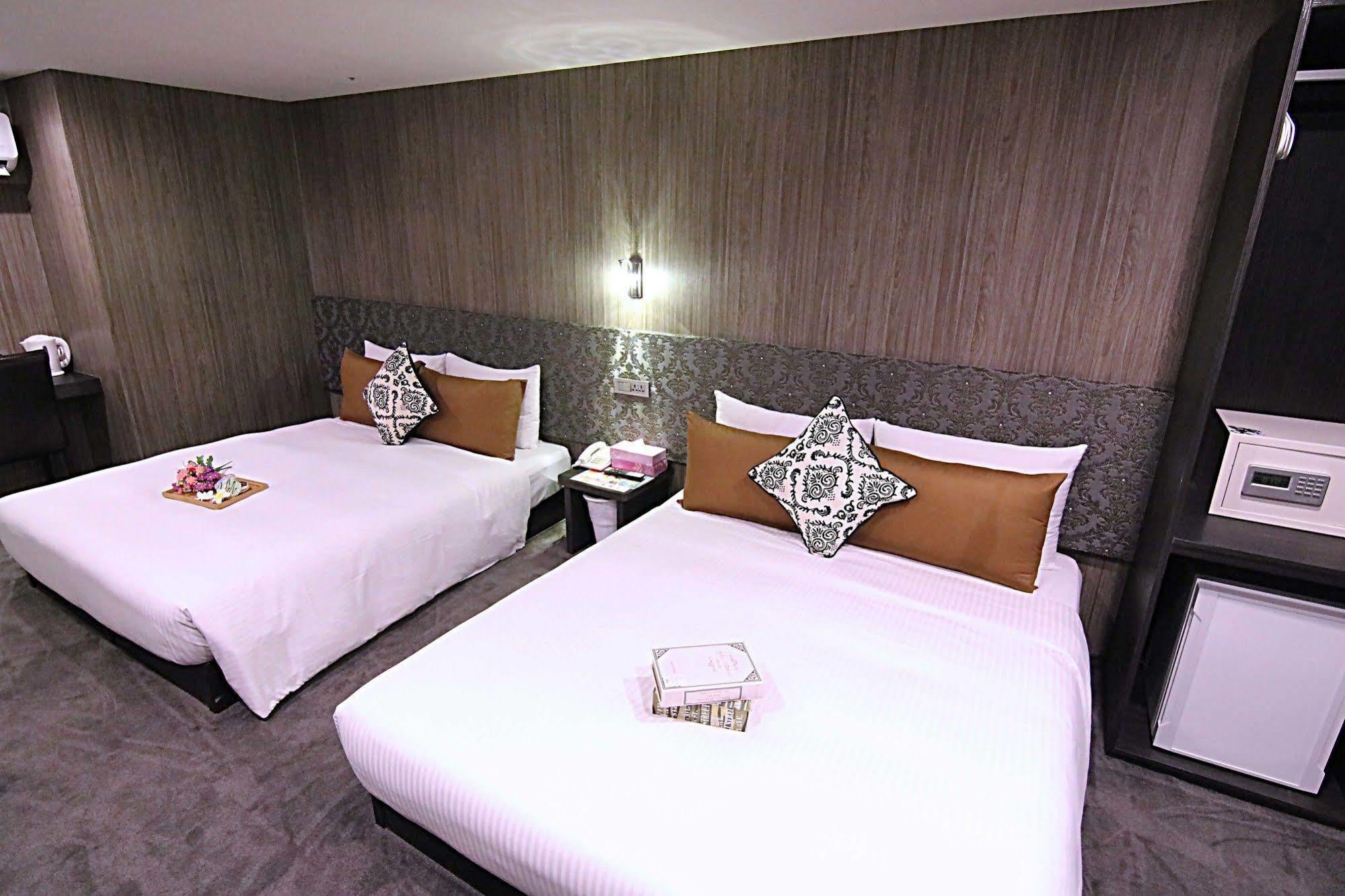 Hotel 6 - Wannien Taipei Exterior photo